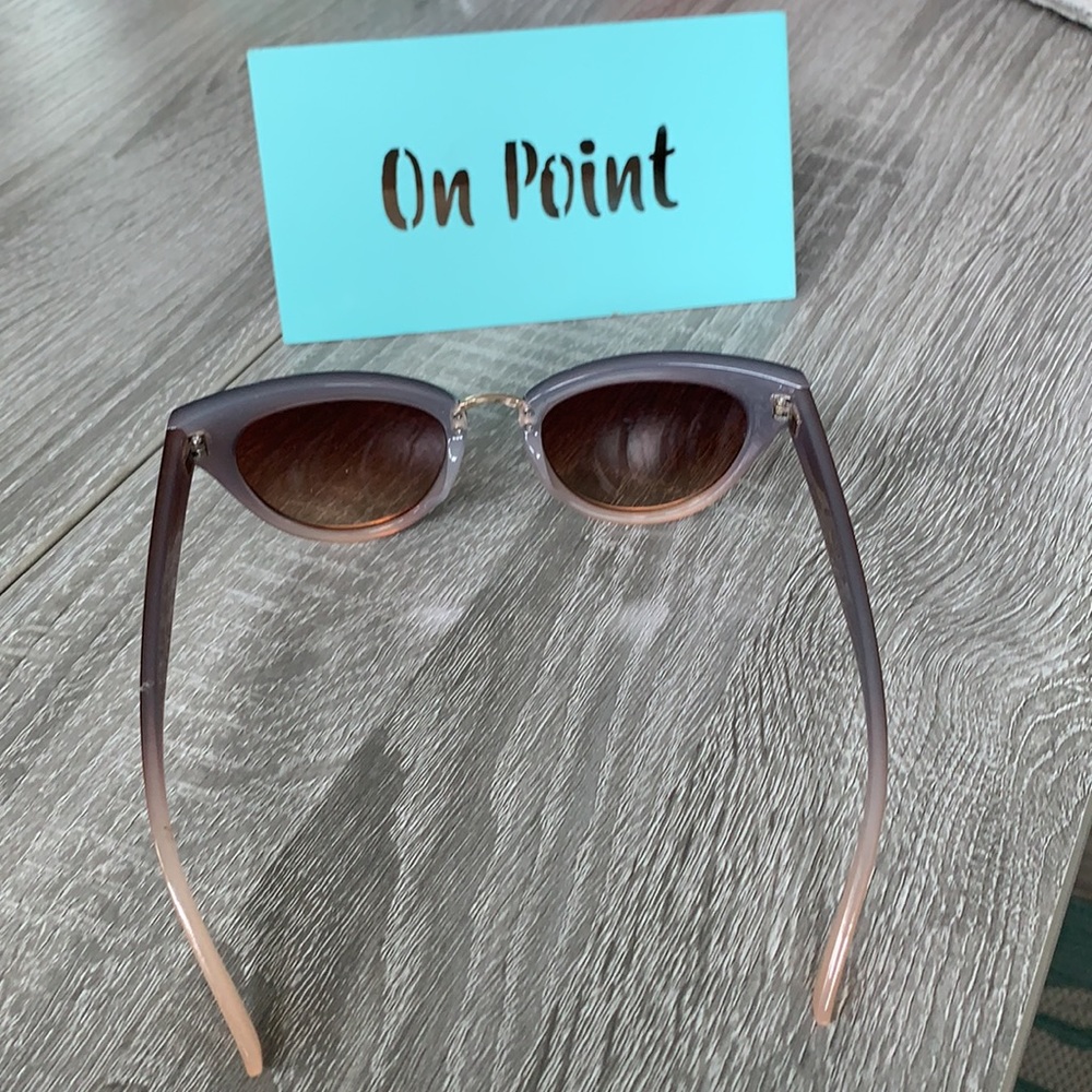 Circus by Sam Edelman shades 😎 - Picture 4 of 5